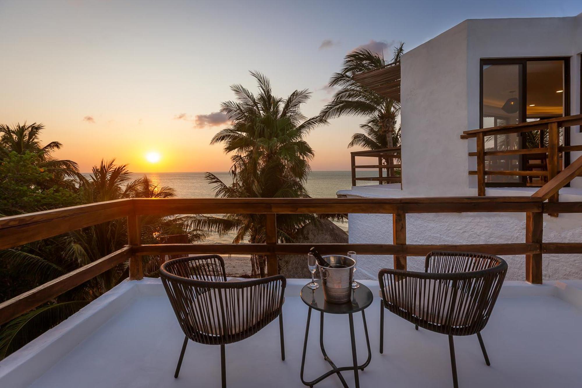 Beachfront Hotel La Palapa - Adults Only Isla Holbox Dış mekan fotoğraf
